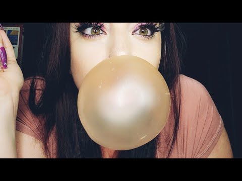 ASMR | CHEWING GUM AND BLOWING BUBBLES | MOUTH SOUNDS