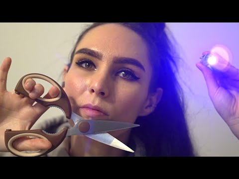 [ASMR] 🙏🏼 Watch THIS if you don’t get TINGLES anymore 🫶🏼 (VISUAL TRIGGERS / LIGHTS / PLUCKING)