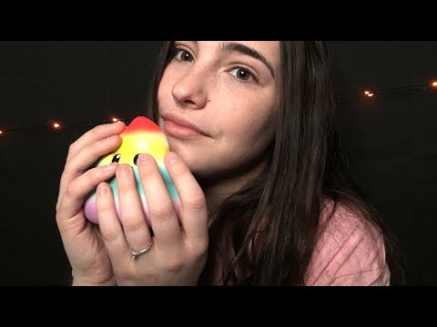|ASMR| TAPPING AND PLAYING WITH SQUISHYS|