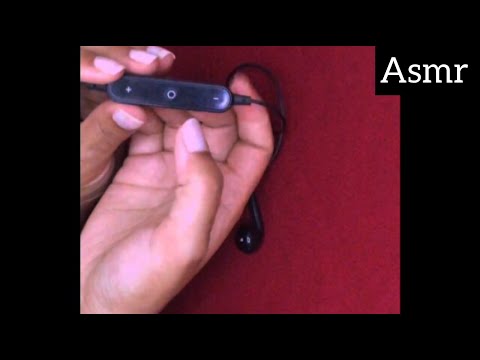 ASMR TAPPING ON EARPHONE