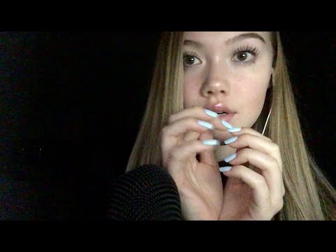 ASMR| DRY MOUTH SOUNDS + FAST NAIL TAPPING (Hand Movements for your relaxation)