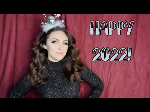 🎉 ASMR Getting Ready for New Years Party Role-Play🍾 (Tapping, Crinkling, Cardboard and Plastic)
