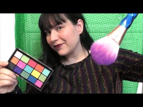#ASMR Doing your Make Up for a New Years Eve Party - Relaxing Role Play
