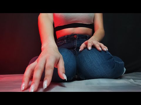 ASMR / FLOOR TAPPING AND SCRATCHING