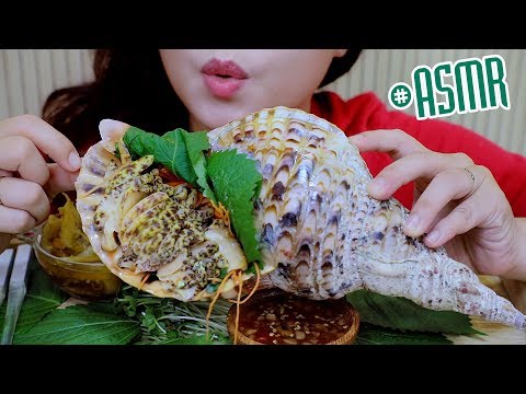 ASMR eating RAW Giant Queen Snail (EXOTIC FOOD) EXTREME EATING SOUNDS | LINH-ASMR