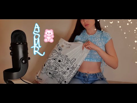 ASMR° tapping on items from store flying tiger