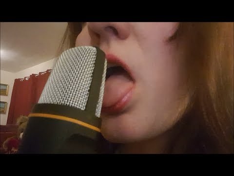 ASMR mic licking, great sleepytime tingles