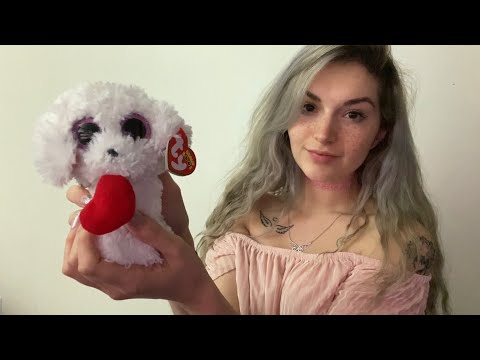 [ASMR] PSYCHO GIRLFRIEND GETS YOU READY FOR VALENTINE’S DATE!