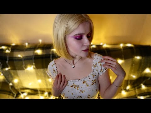 ASMR tingly clothes scratching 👚 Fabric sounds, whispering, 99,9% relaxation 💖