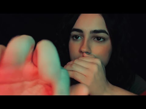 ASMR | TICKLE TUESDAYS | CRINKLY SOUNDS FOR TINGLES✨