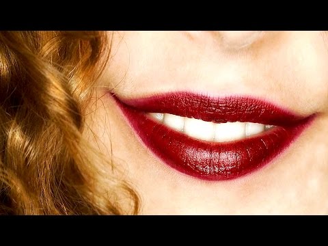 So Close! ASMR Mouth Sounds & Wet Whisper Lips Binaural Ear to Ear – 20+ Minutes