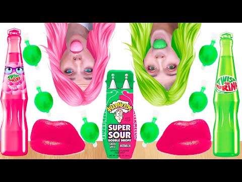 Pink Food VS Green Food Challenge by LiLiBu! (Jelly Ice Cream, Twist and Drink)