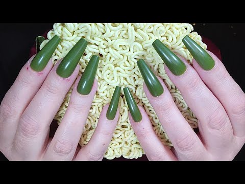 ASMR Fast Scratching On Dry Noodles