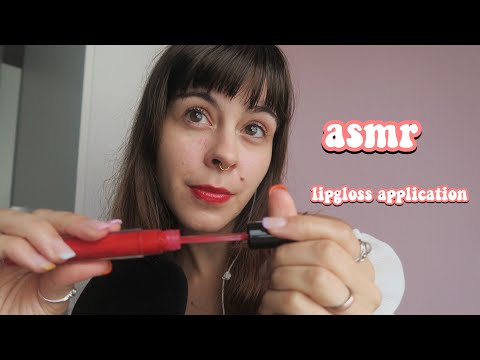 ASMR 5 minute lipgloss application ~ up close with mouth sounds for quick tingles