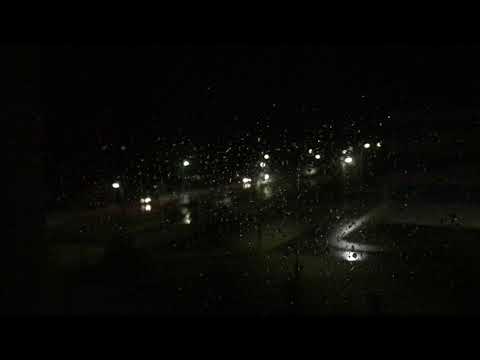 ASMR Sounds of rain and noisy night city🌧🌃 АСМР звуки дождя и шумного ночного города 😍💫(no talk)