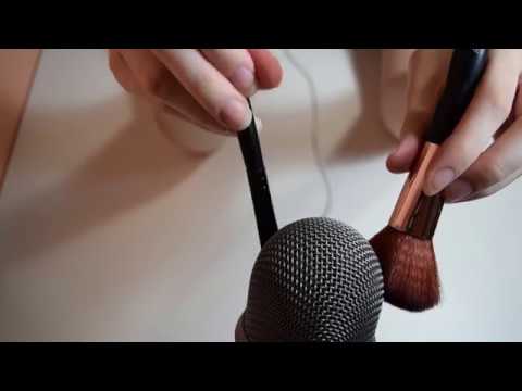 ASMR Brushing binaural microphone - make up brush sound - no talking