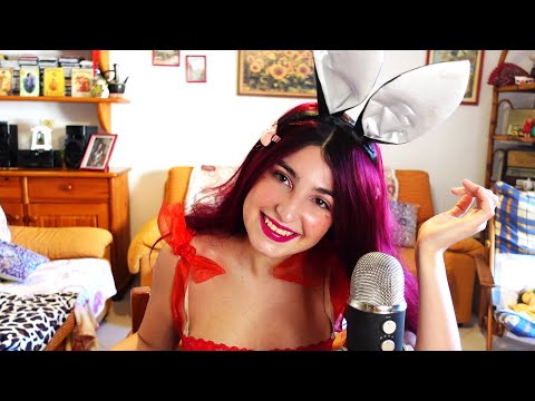 ASMR I'M YOUR GIRLFRIEND for VALENTINE's DAY roleplay (lingerie try on, tapping, whispering)