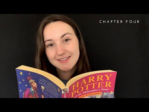 ASMR | Reading Harry Potter and the Philosopher's Stone (Chapter 4) 📖 Tapping and Whispering