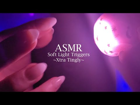 |ASMR| Light Triggers Whispering & Hand Gestures ♡ HYPNOTIC