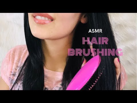 ASMR Brushing My Hair (tapping, ear to ear bristle sounds)