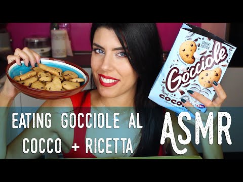 ASMR ita - 🍪 GOCCIOLE AL COCCO vs GOCCIOLE HOMEMADE • Eating Test + Ricetta 🥥 (Whispering)