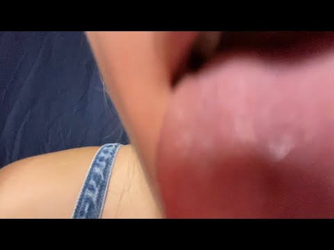 [asmr] Pure MOUTH sounds… KISSING and LICKING 👅 👅👄👄👄