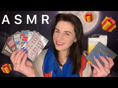 ASMR | Christmas Haul 🎁 (Tapping, Whispering, Crinkle/Fabric Sounds)